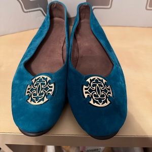 Women’s Aerosoles memory foam flats